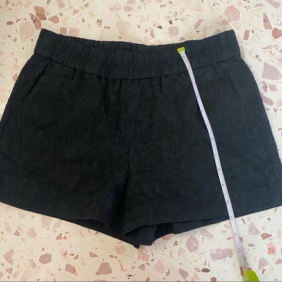 J. CREW Black Jacquard Boardwalk Pull-on 3" shorts - Picture 7 of 8